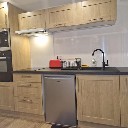 Charming Apartment Near La Defense, Paris Безон Екстер'єр фото